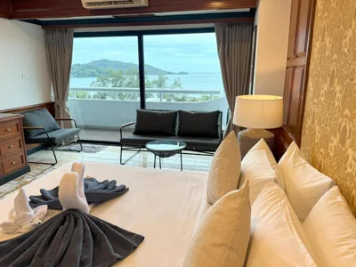 Sea view apartment with jacuzzi at Patong Tower – Foto’s 11